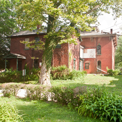 Cozad-Bates House Exterior