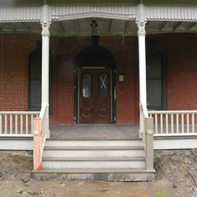 Cozad-Bates House Exterior